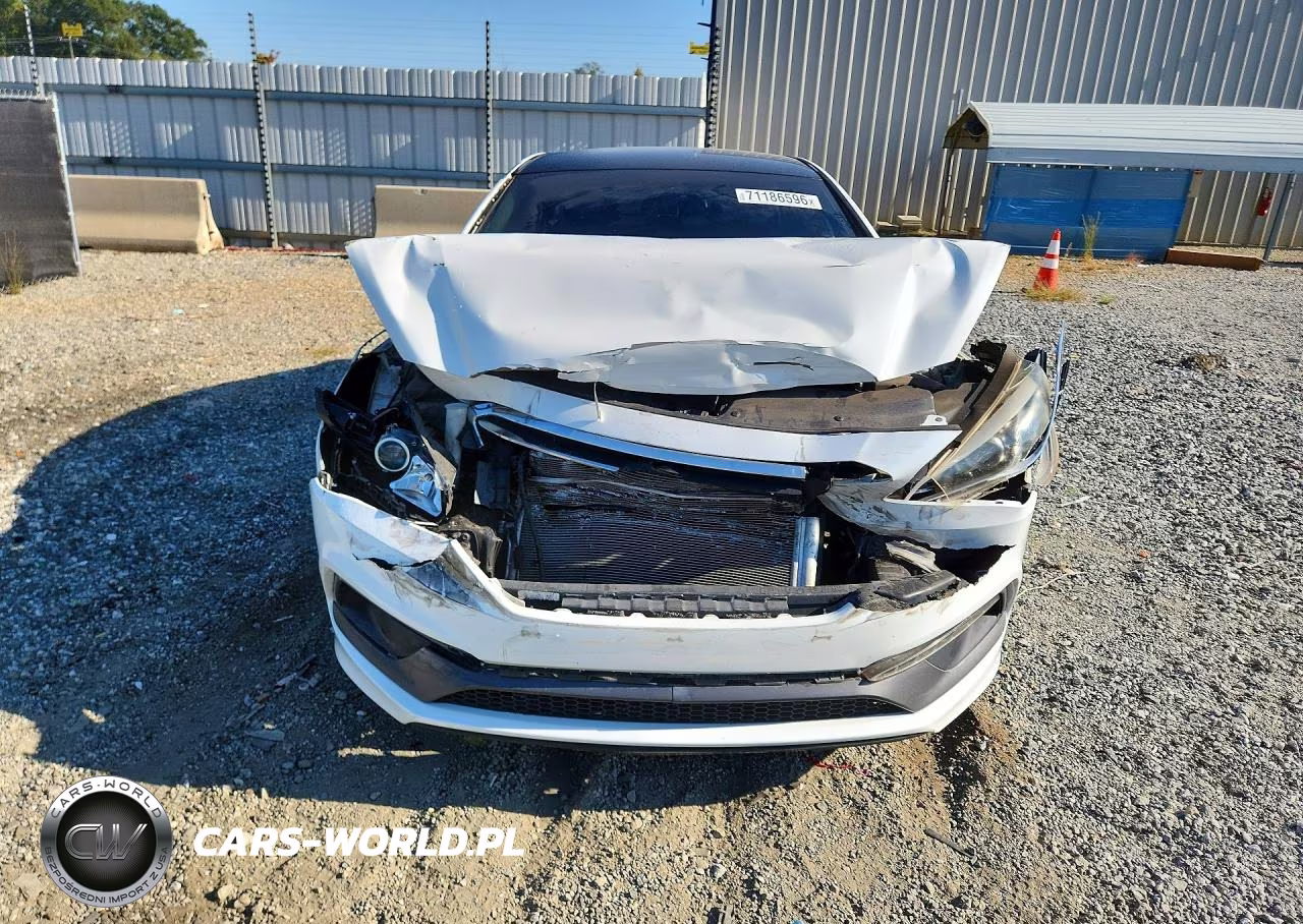 2015 Hyundai Sonata Sport VIN:5NPE34AF6FH097756 - 5