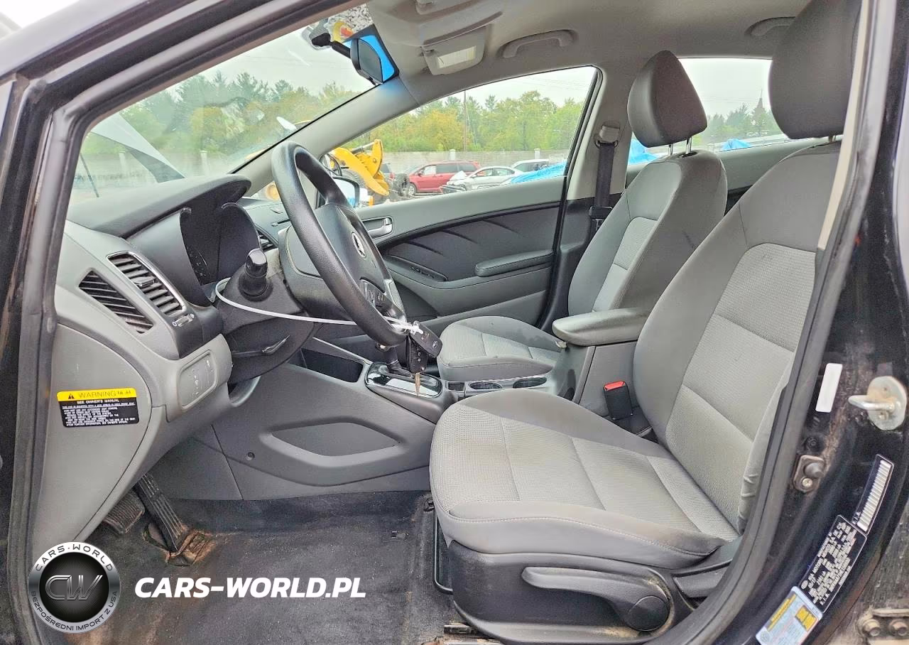 2017 Kia Forte Lx VIN:3KPFK4A71HE159930 - 7