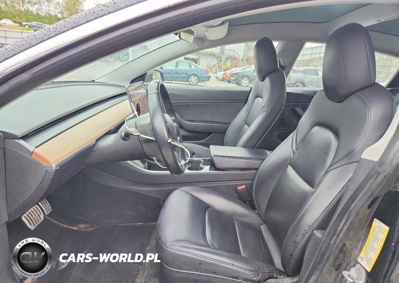 2018 Tesla Model 3 VIN:5YJ3E1EB4JF082509 - 7