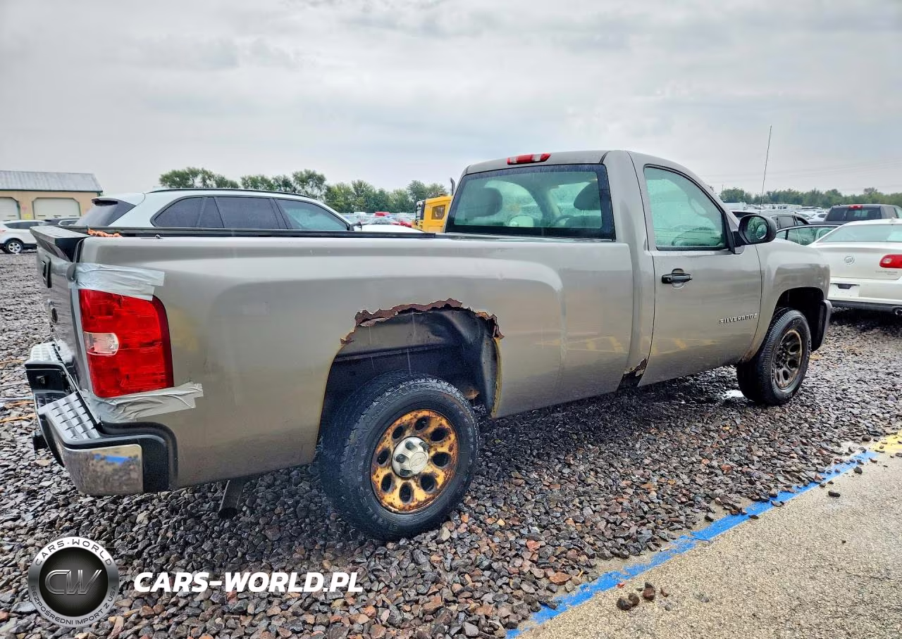 2007 Chevrolet Silverado Ls VIN:1GCEC14X27Z640906 - 3