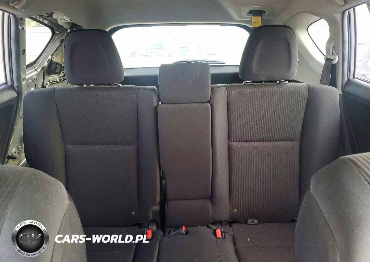 2018 Toyota Rav4 Le VIN:JTMBFREV2JJ257737 - 10