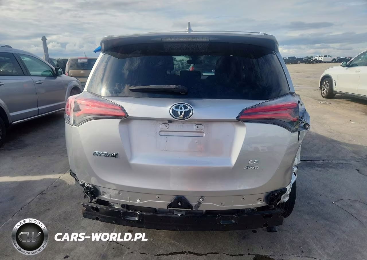 2018 Toyota Rav4 Le VIN:JTMBFREV2JJ257737 - 6