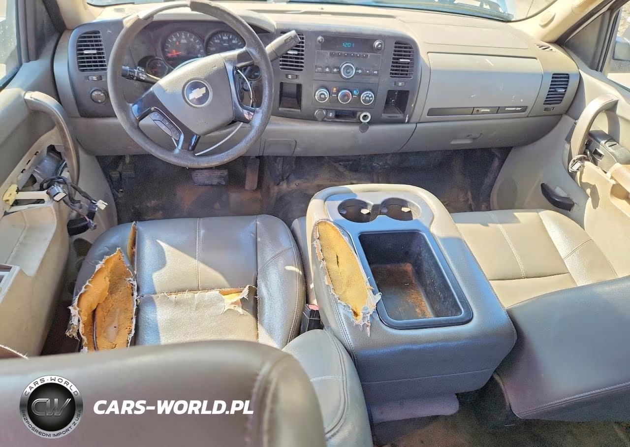 2013 Chevrolet Silverado C1500 VIN:1GCRCPEA9DZ242067 - 8