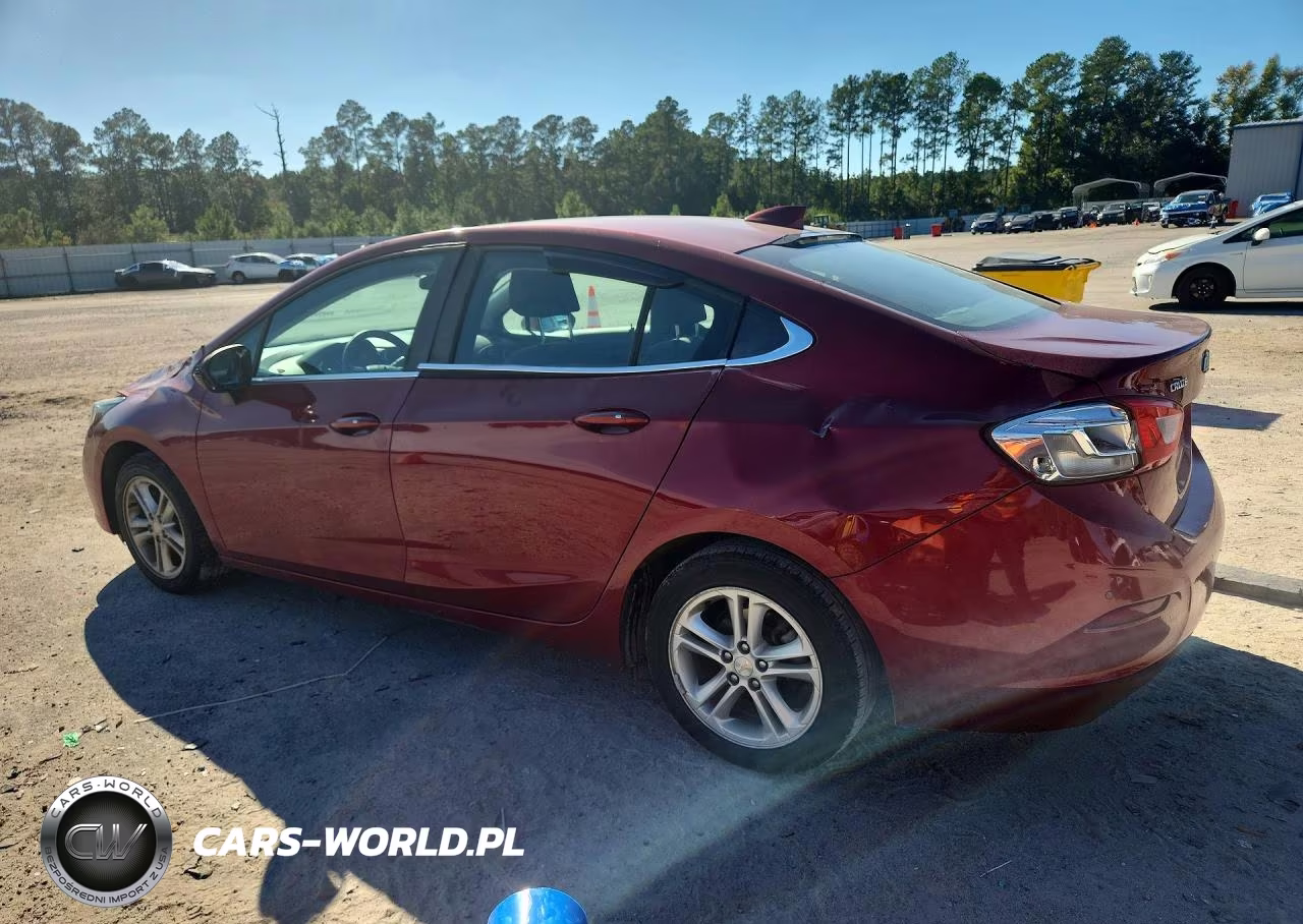 2018 Chevrolet Cruze Lt VIN:1G1BE5SM3J7226798 - 2
