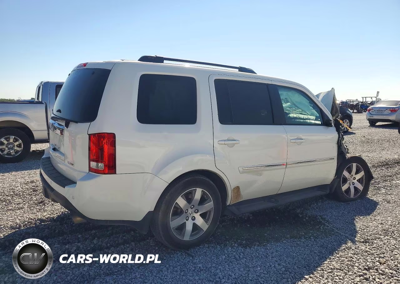 2014 Honda Pilot Touring VIN:5FNYF3H92EB020068 - 3