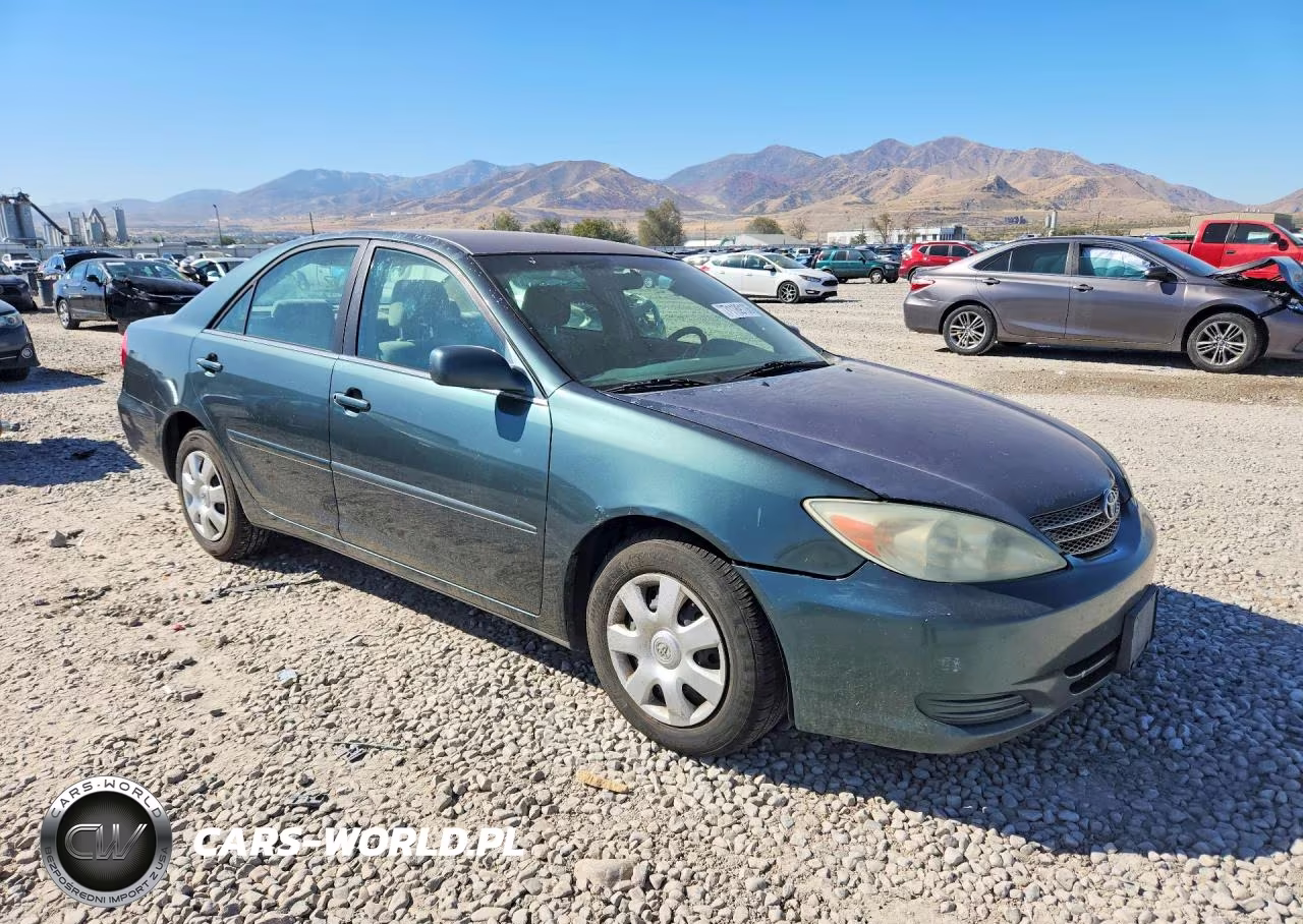 2002 Toyota Camry Le VIN:4T1BE32K72U598332 - 4