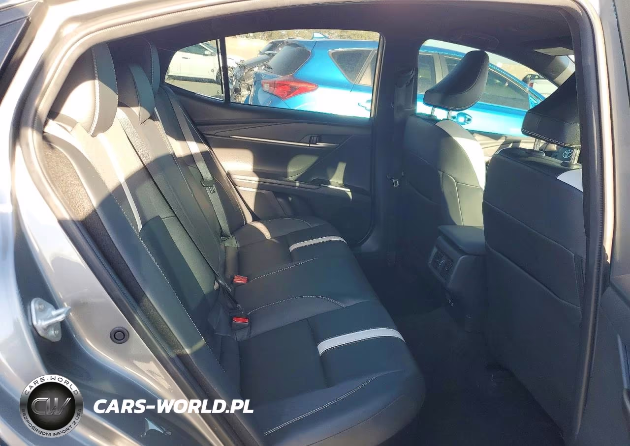 2025 Toyota Camry Se VIN:4T1DAACK5SU616382 - 10