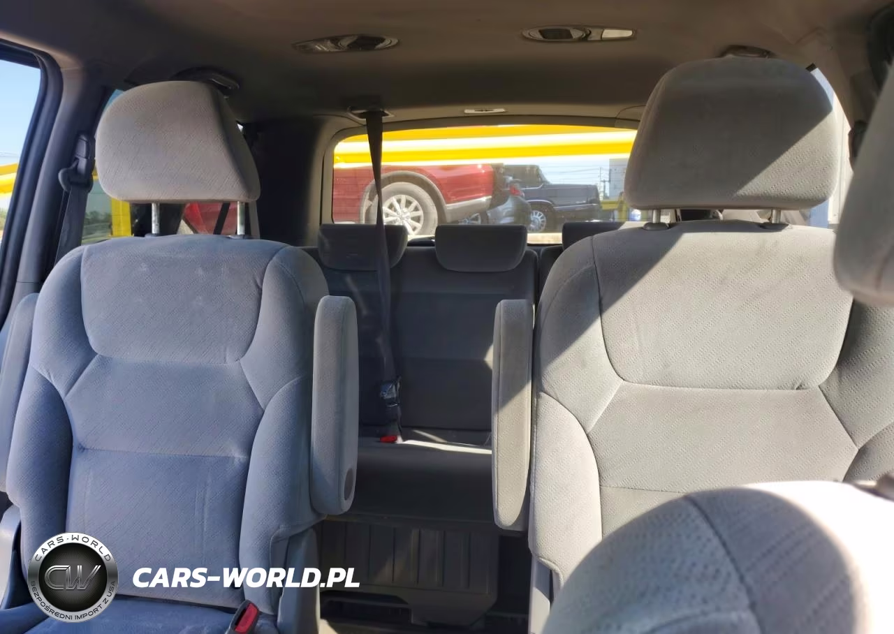 2008 Honda Odyssey Lx VIN:5FNRL38218B104175 - 10