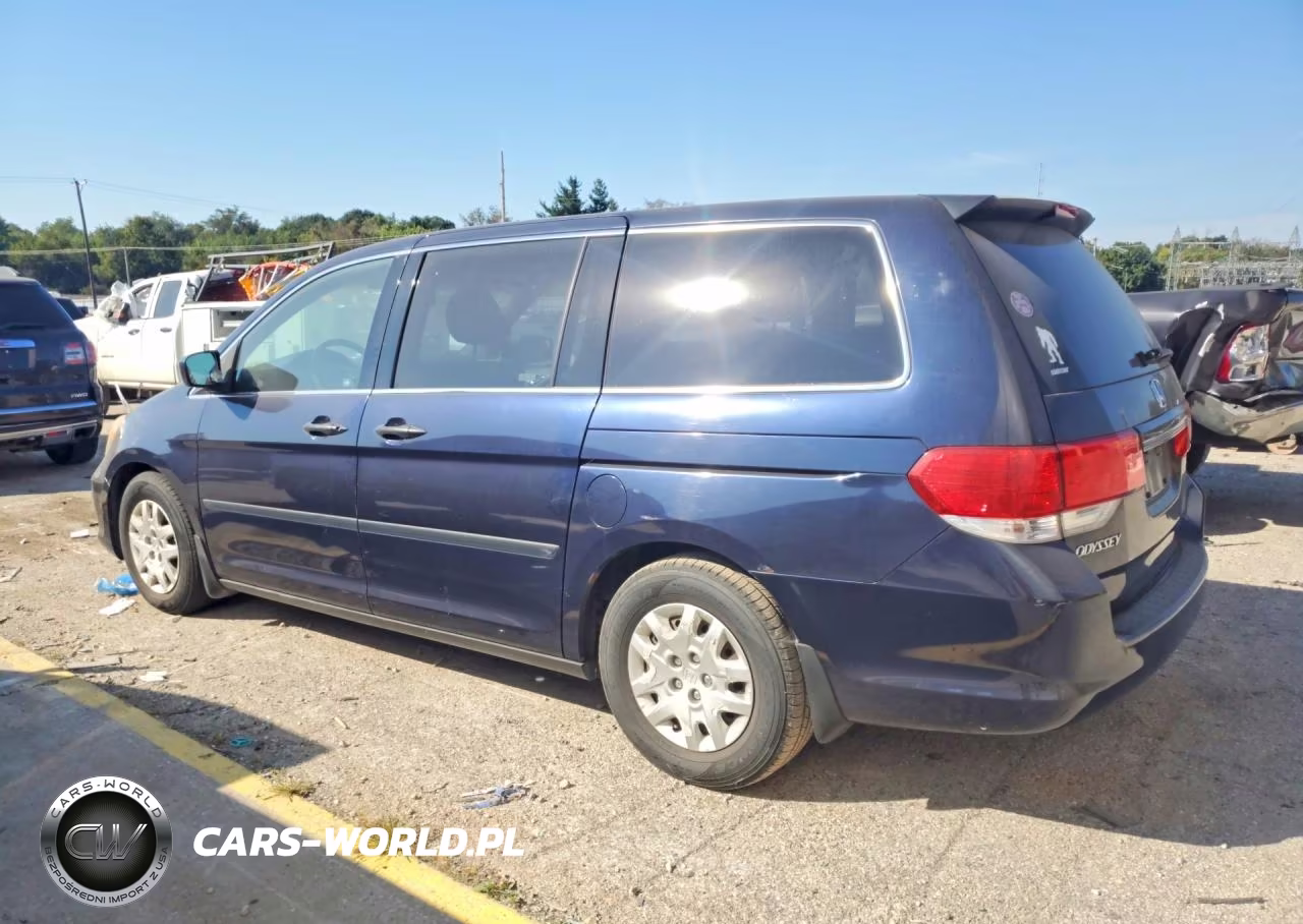 2008 Honda Odyssey Lx VIN:5FNRL38218B104175 - 2