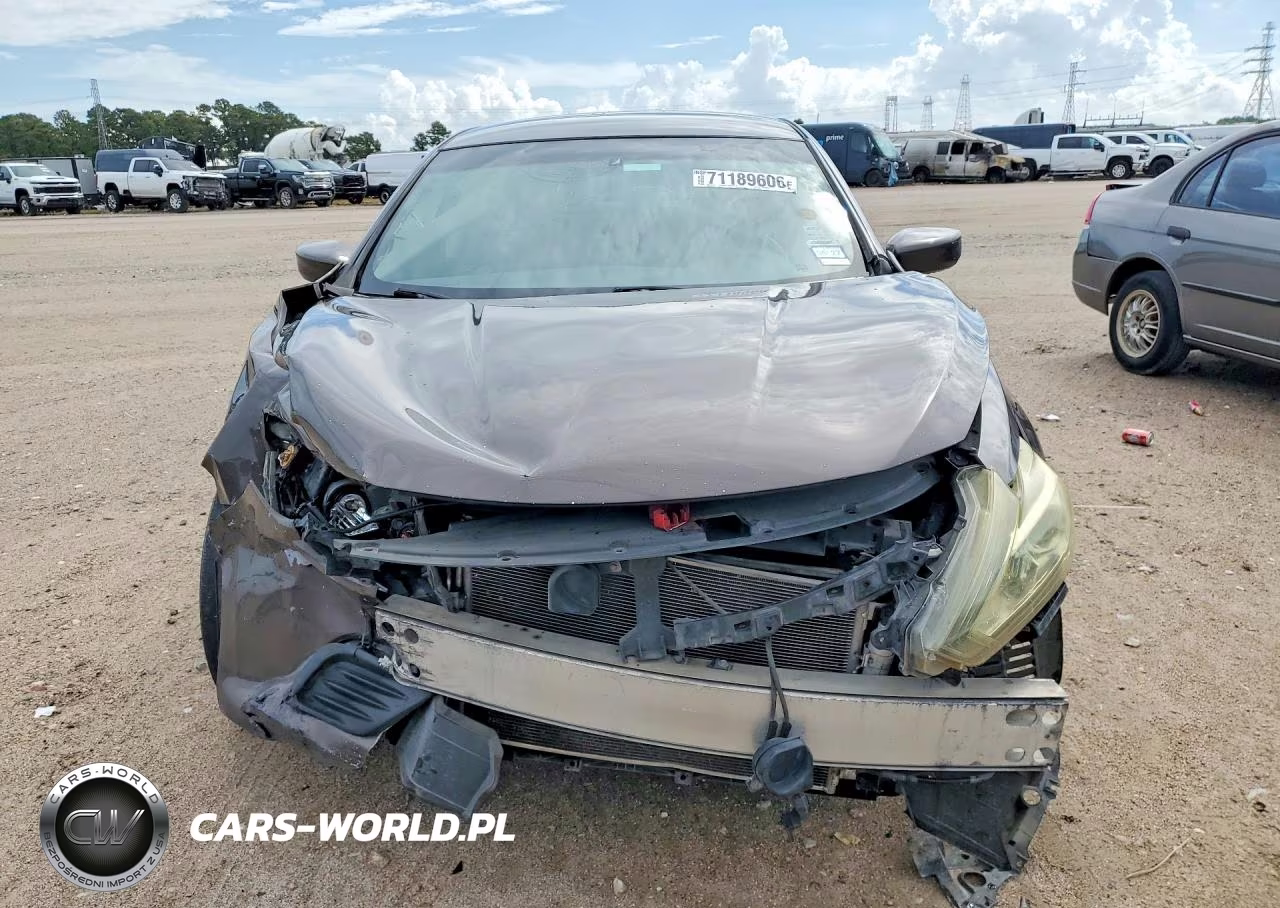 2017 Nissan Altima 2.5 S VIN:1N4AL3AP3HN326761 - 5