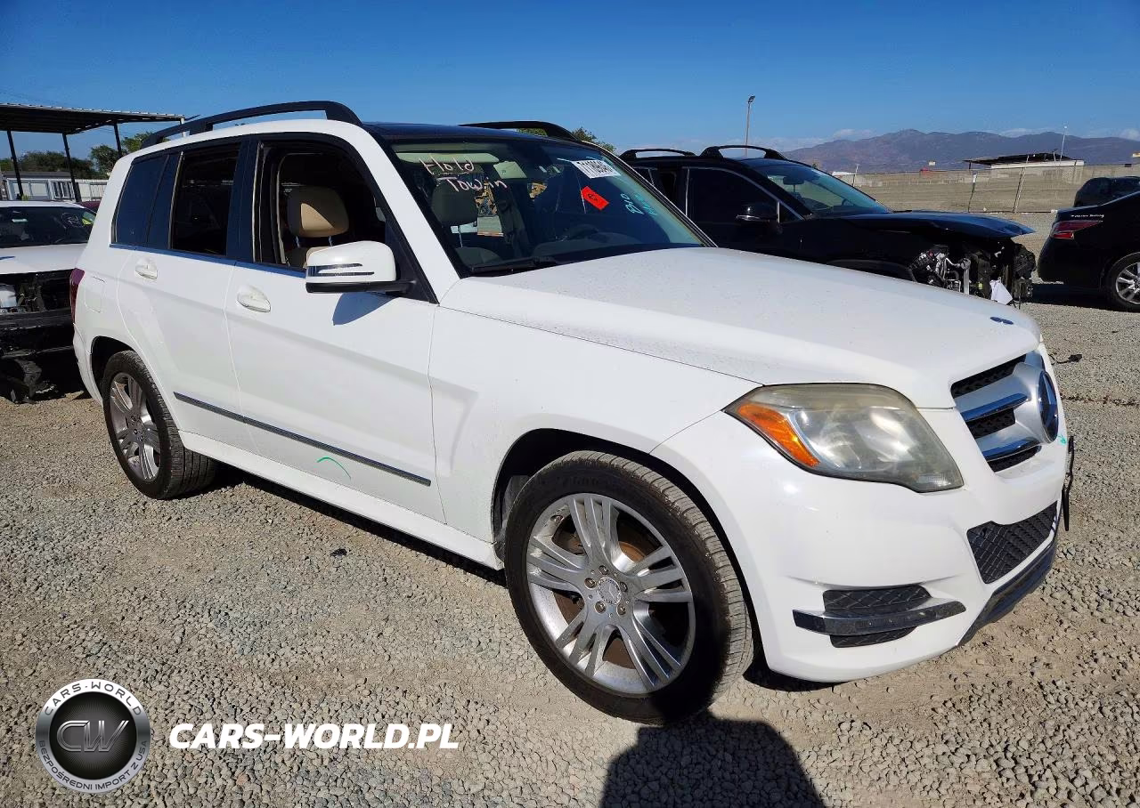 2015 Mercedes-Benz Glk 350 VIN:WDCGG5HB6FG393252 - 4
