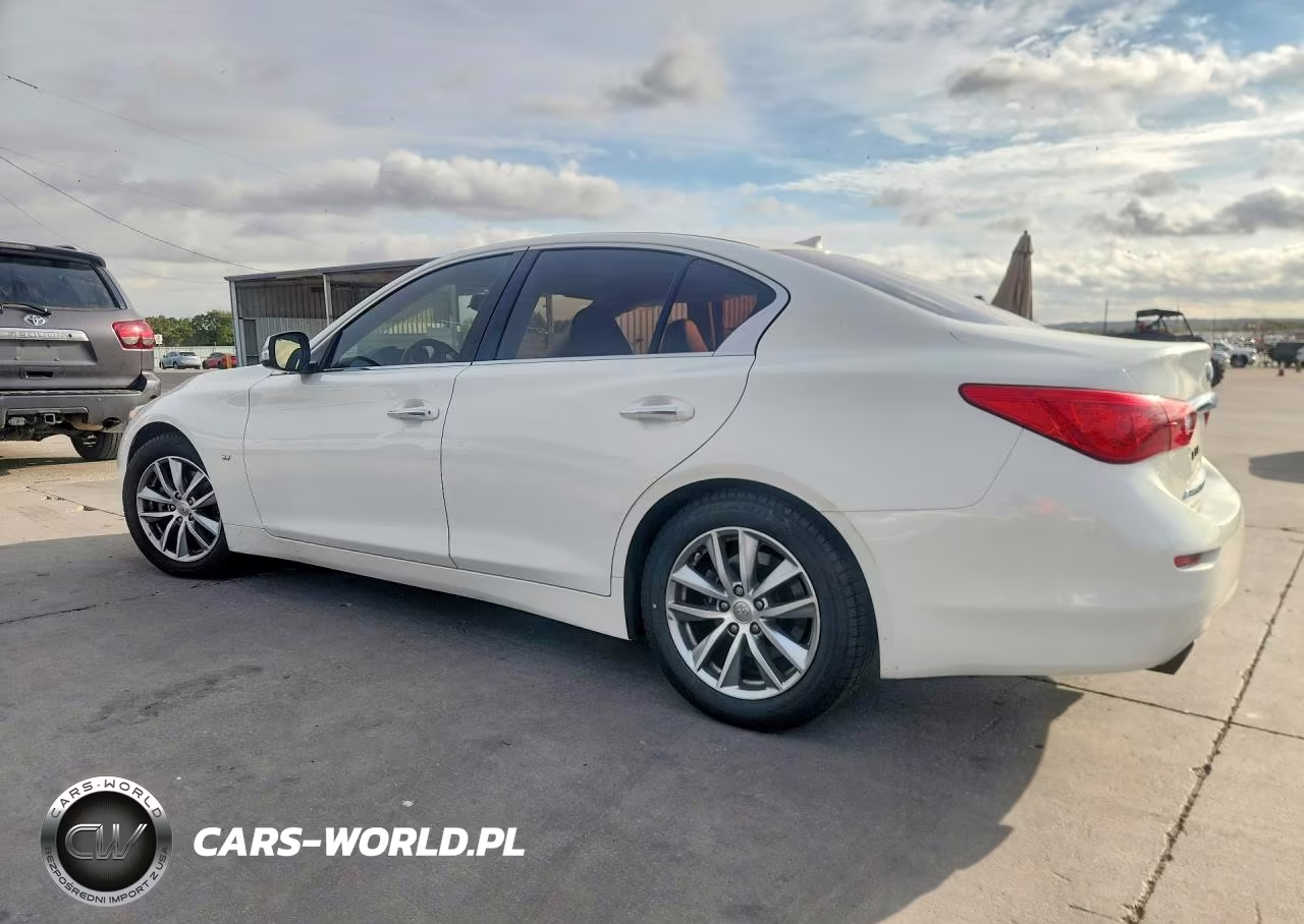 2015 Infiniti Q50 Premium VIN:JN1BV7AP8FM333713 - 2