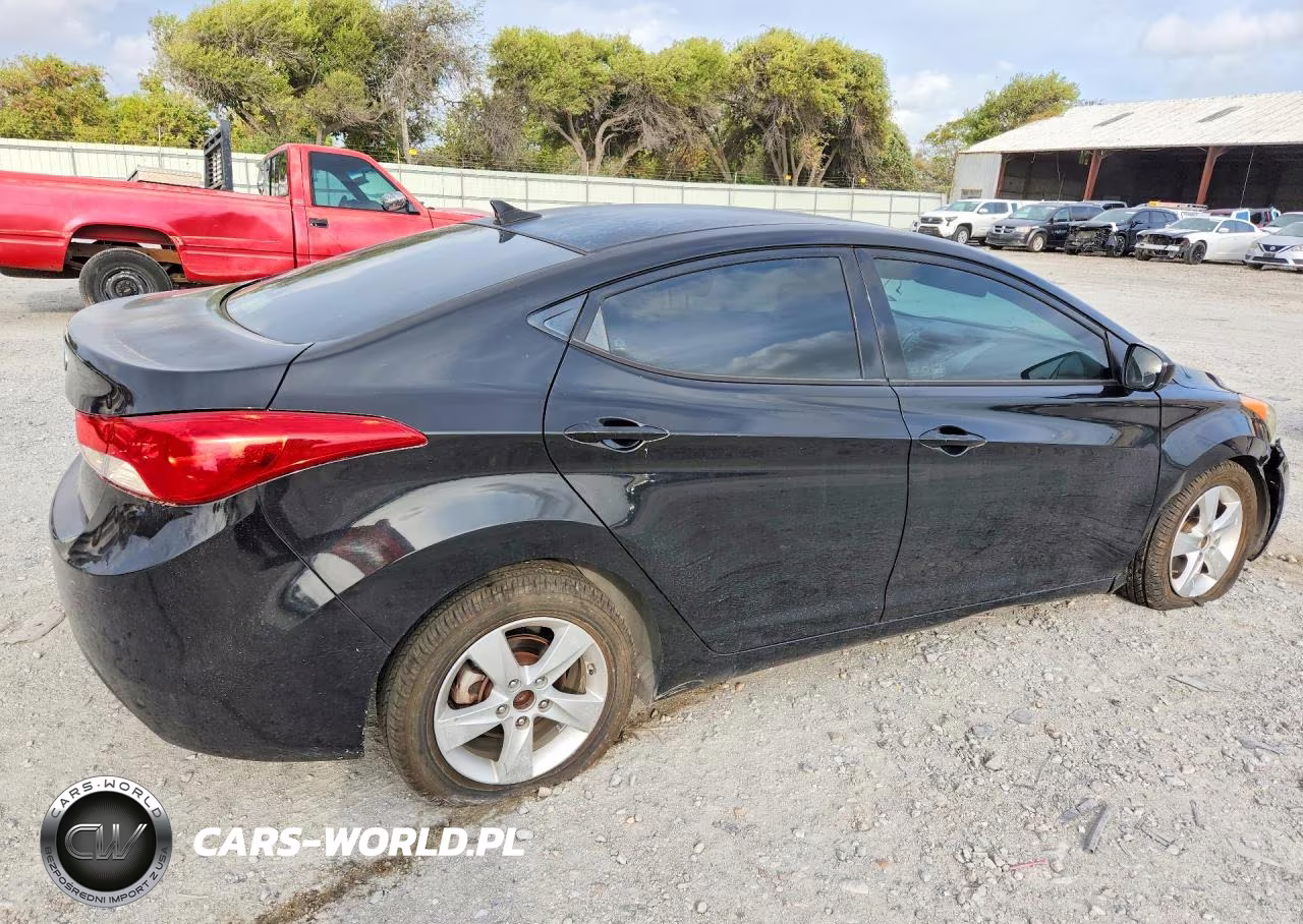 2013 Hyundai Elantra Gls VIN:5NPDH4AE2DH242776 - 3