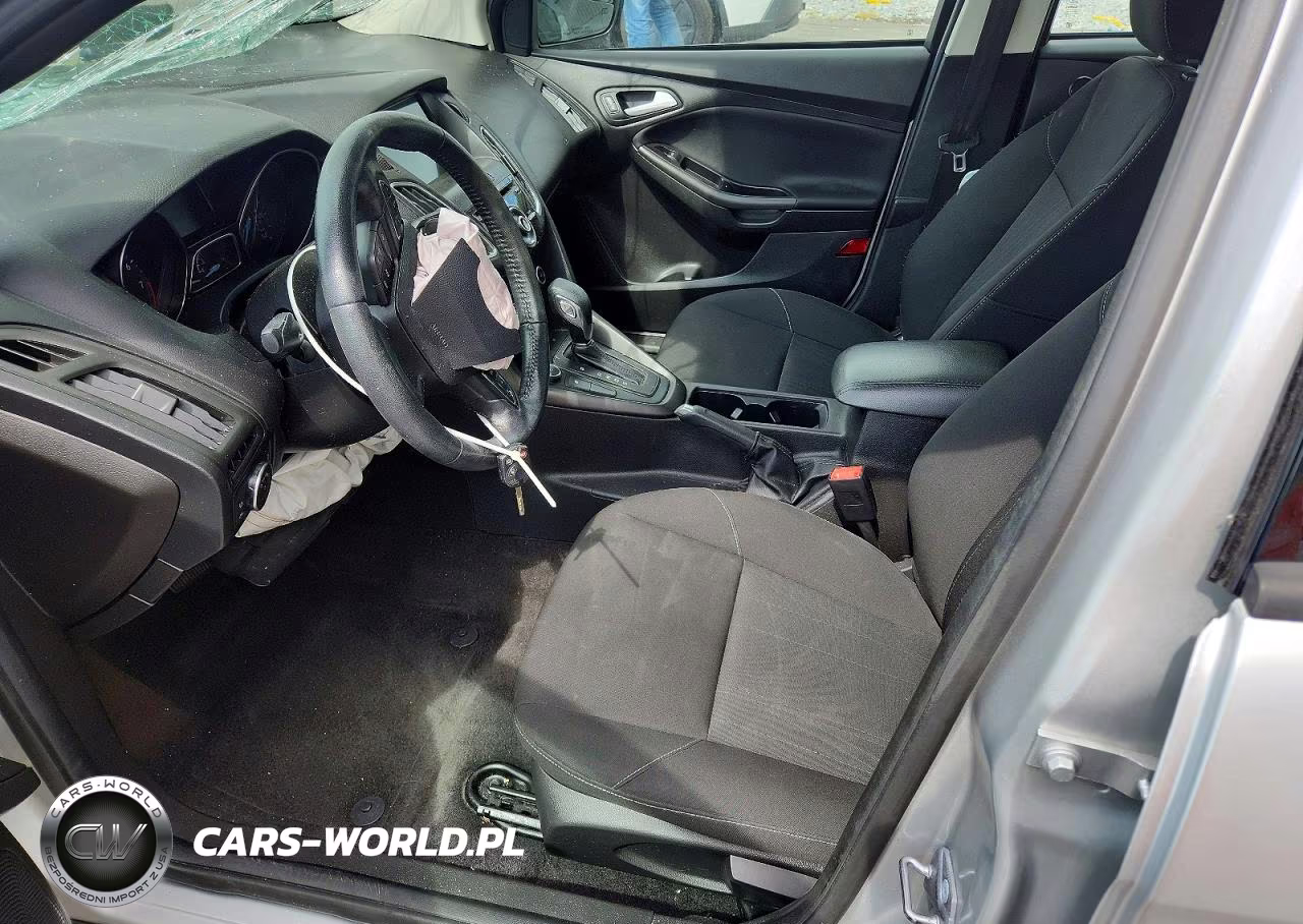 2017 Ford Focus Sel VIN:1FADP3H29HL346603 - 7