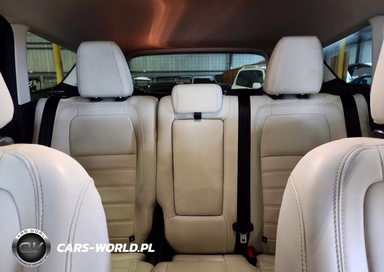 2018 Ford Escape Sel VIN:1FMCU0HD7JUD00701 - 10