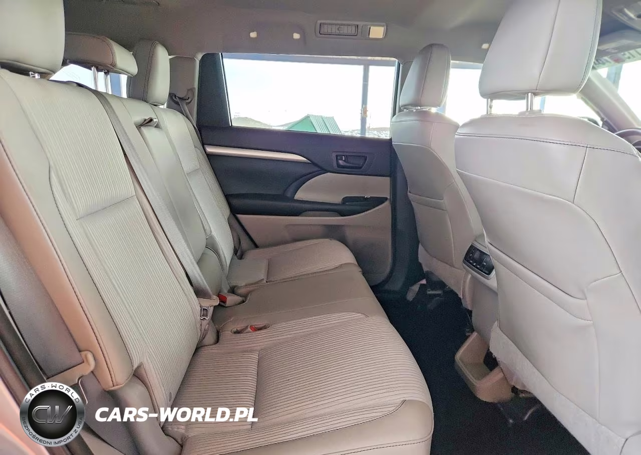2015 Toyota Highlander Le Plus VIN:5TDZKRFHXFS056844 - 11