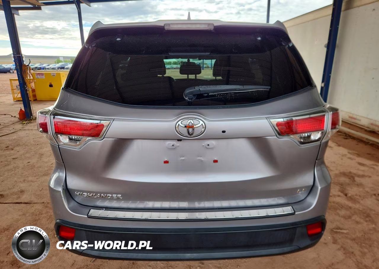 2015 Toyota Highlander Le Plus VIN:5TDZKRFHXFS056844 - 6