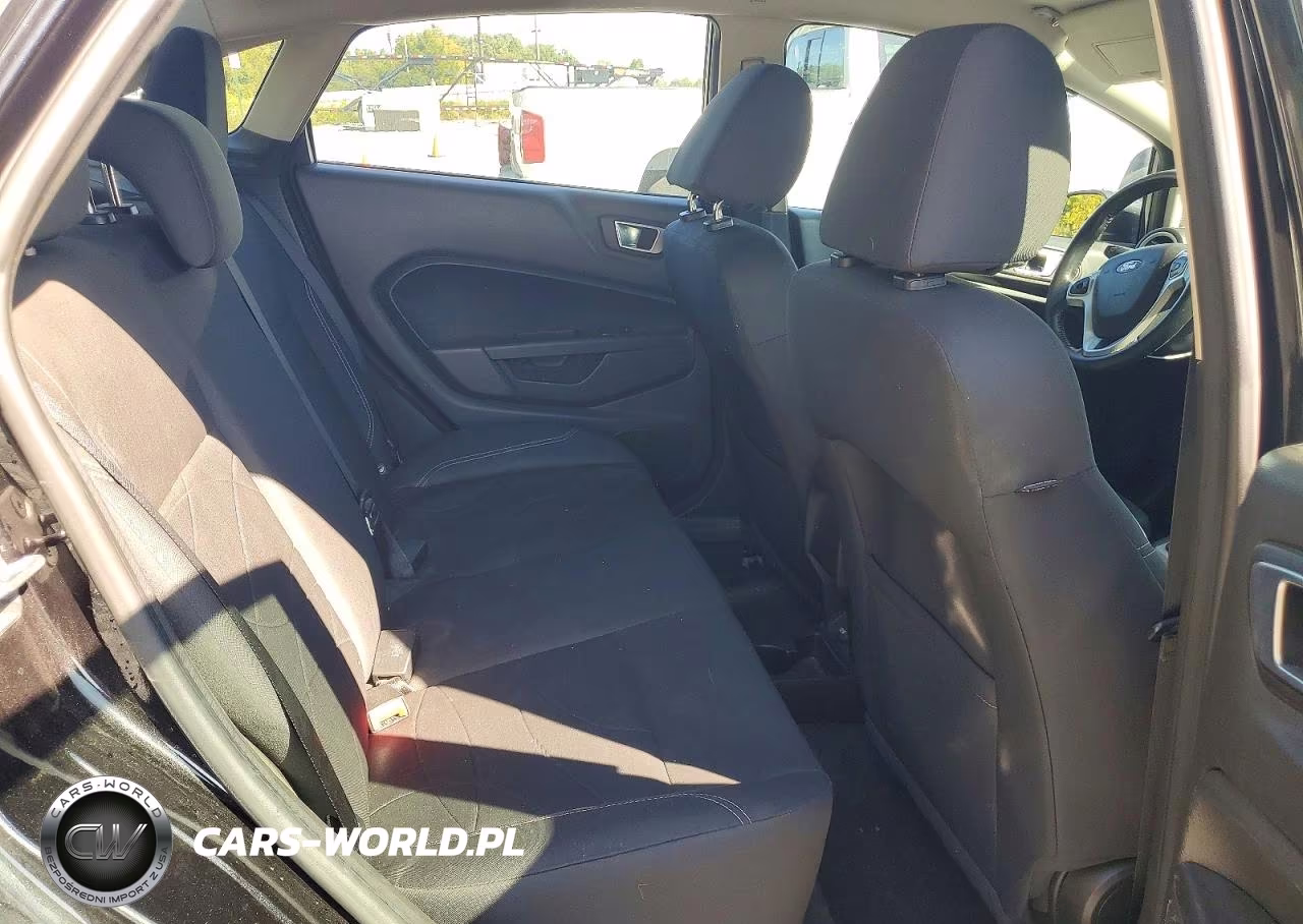 2015 Ford Fiesta Se VIN:3FADP4BJ3FM148049 - 10