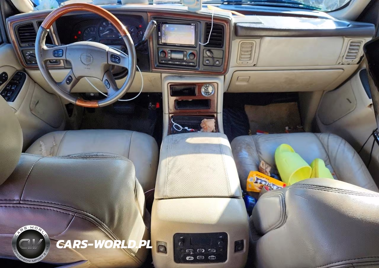 2003 Cadillac Escalade Luxury VIN:1GYEK63N23R152236 - 8