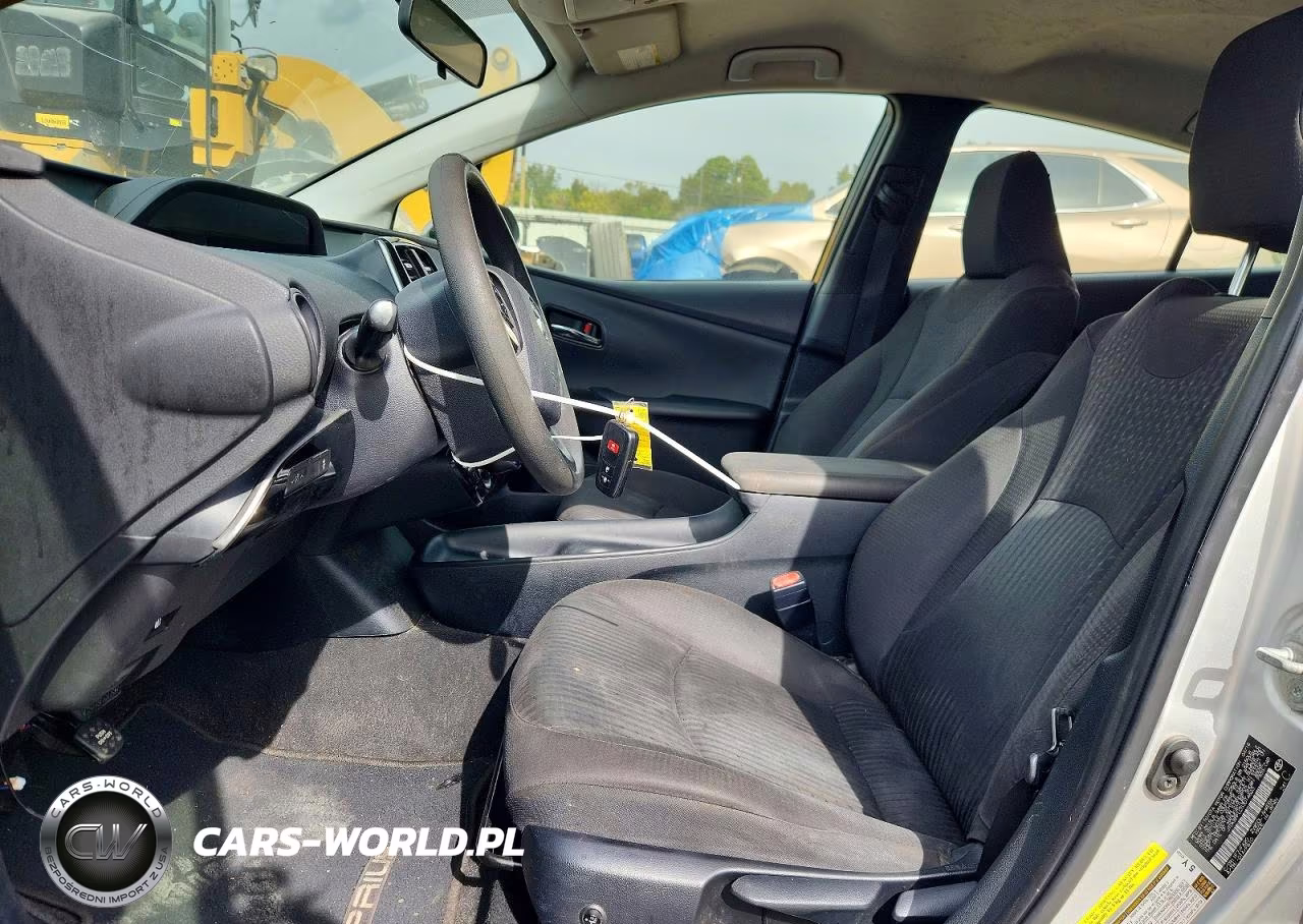 2016 Toyota Prius Two VIN:JTDKBRFU2G3014623 - 7
