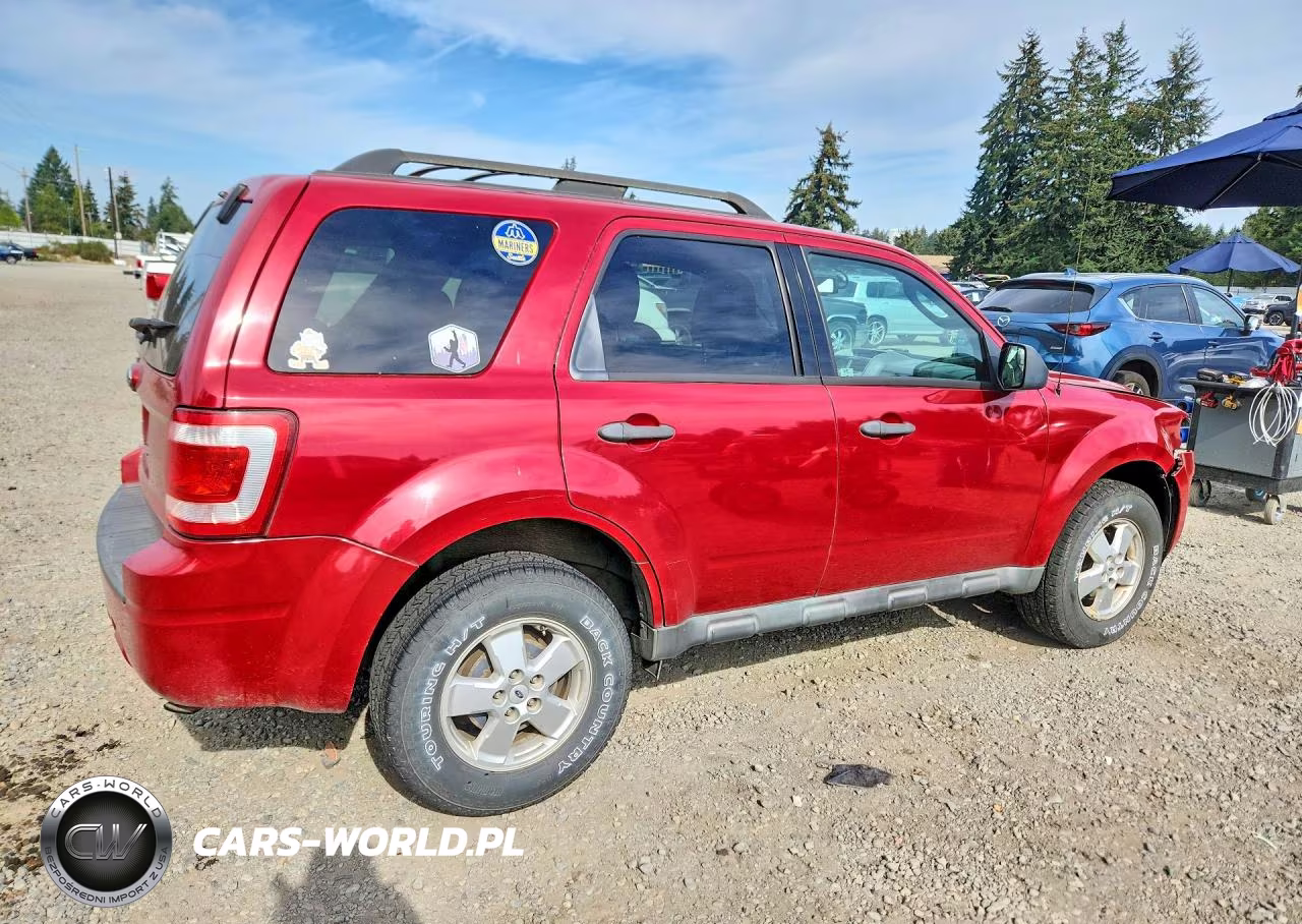 2010 Ford Escape Xlt VIN:1FMCU9D72AKB09445 - 3