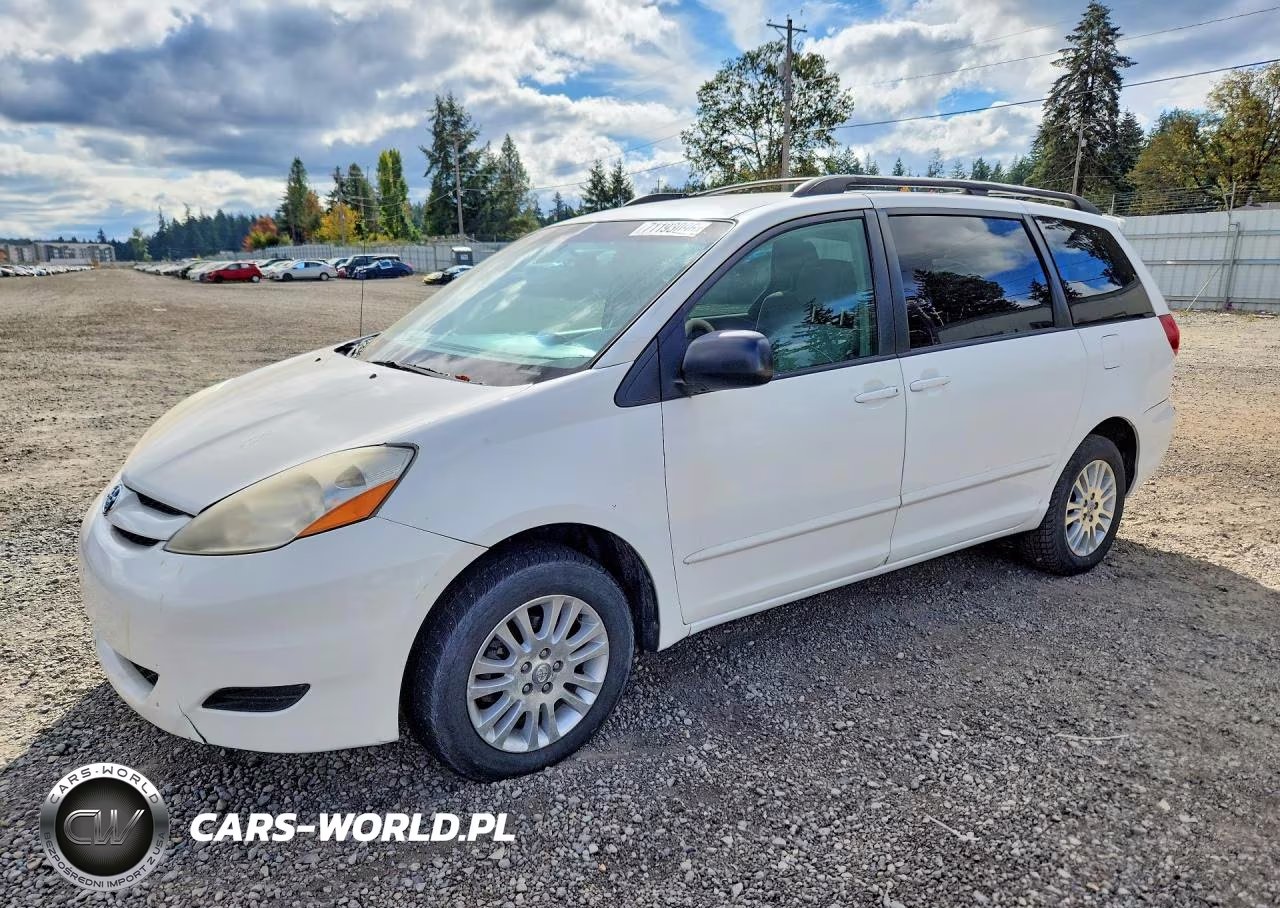 2008 Toyota Sienna Le