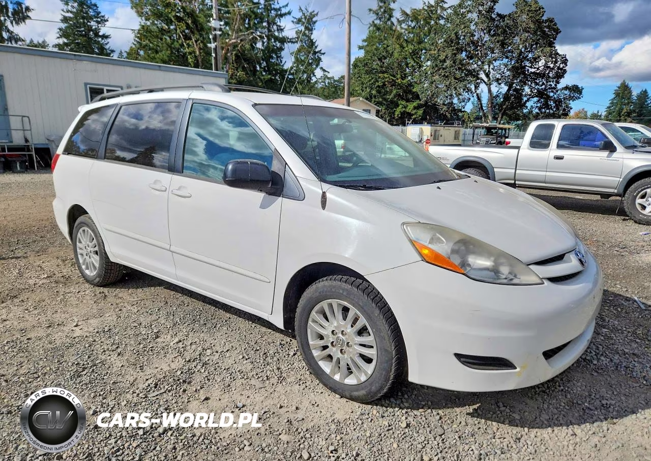 2008 Toyota Sienna Le VIN:5TDBK23C38S016027 - 4