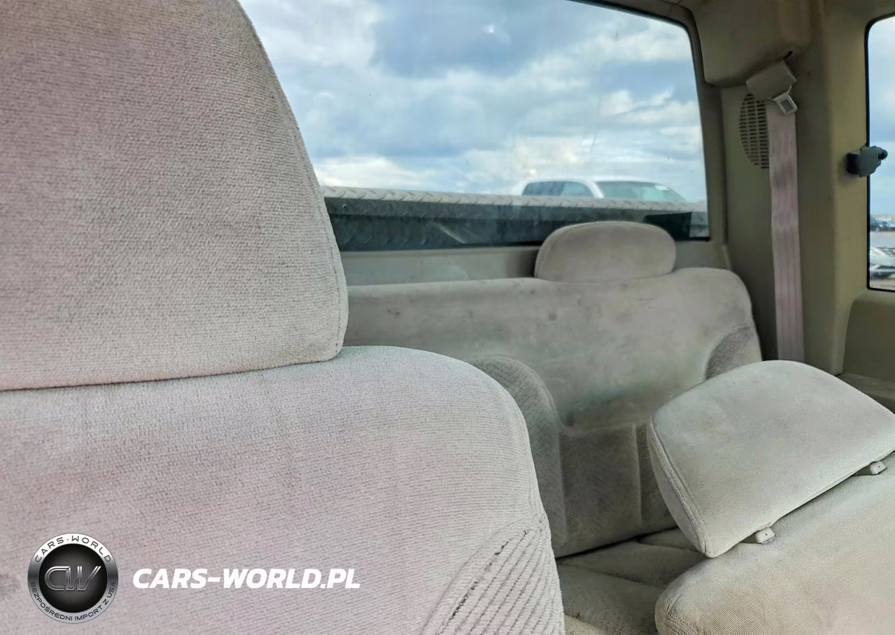1997 Chevrolet Gmt-400 C1500 VIN:2GCEC19R8V1173989 - 10