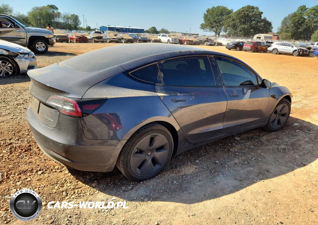 2022 Tesla Model 3 VIN:5YJ3E1EB4NF289939 - 3