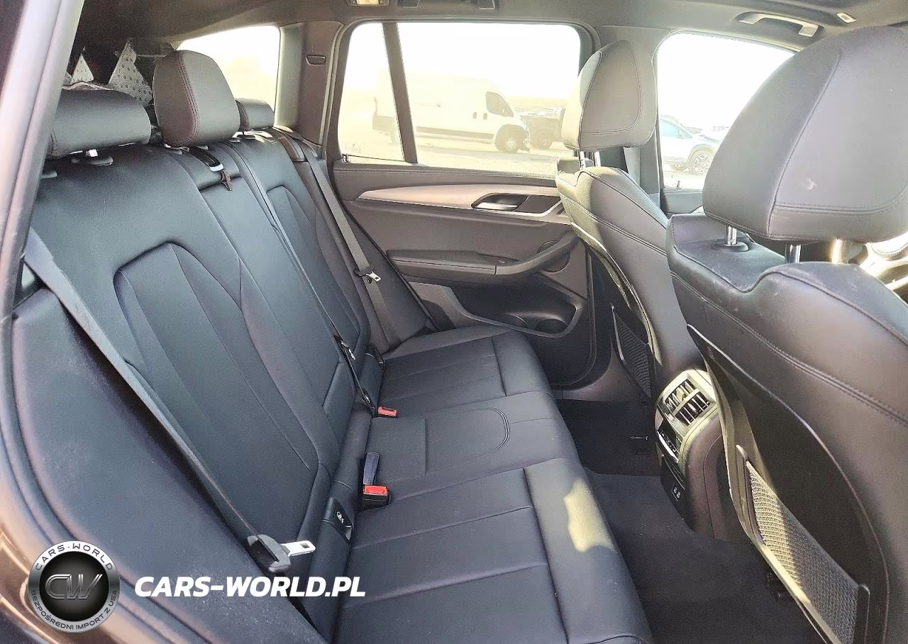 2021 BMW X3 xDrive30I VIN:5UXTY5C03M9F26320 - 10