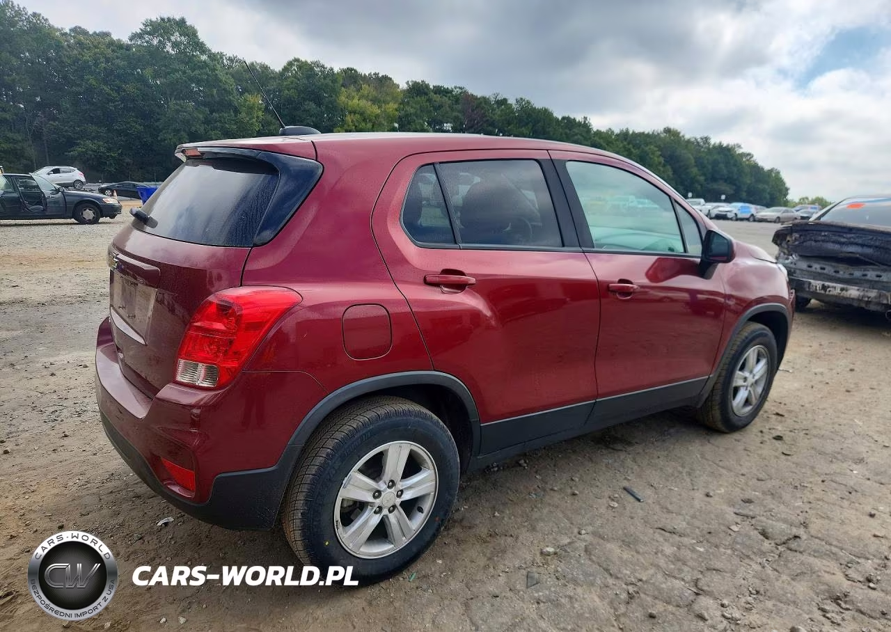 2022 Chevrolet Trax Ls VIN:KL7CJNSM2NB512973 - 3