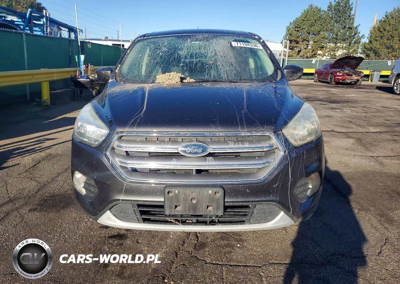 2017 Ford Escape Se VIN:1FMCU0GD1HUE97473 - 5