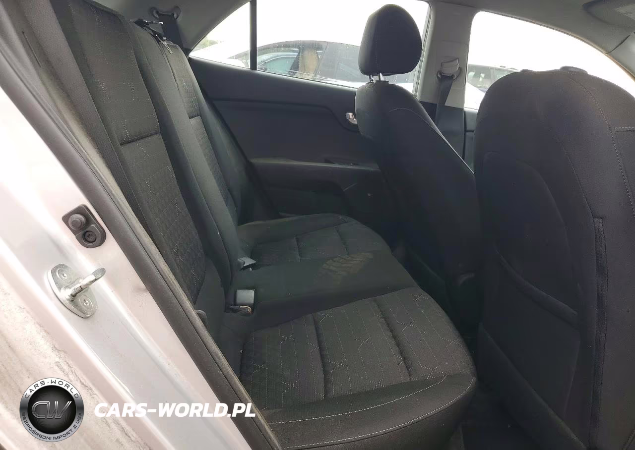 2023 Kia Rio S VIN:3KPA25AD8PE560735 - 10