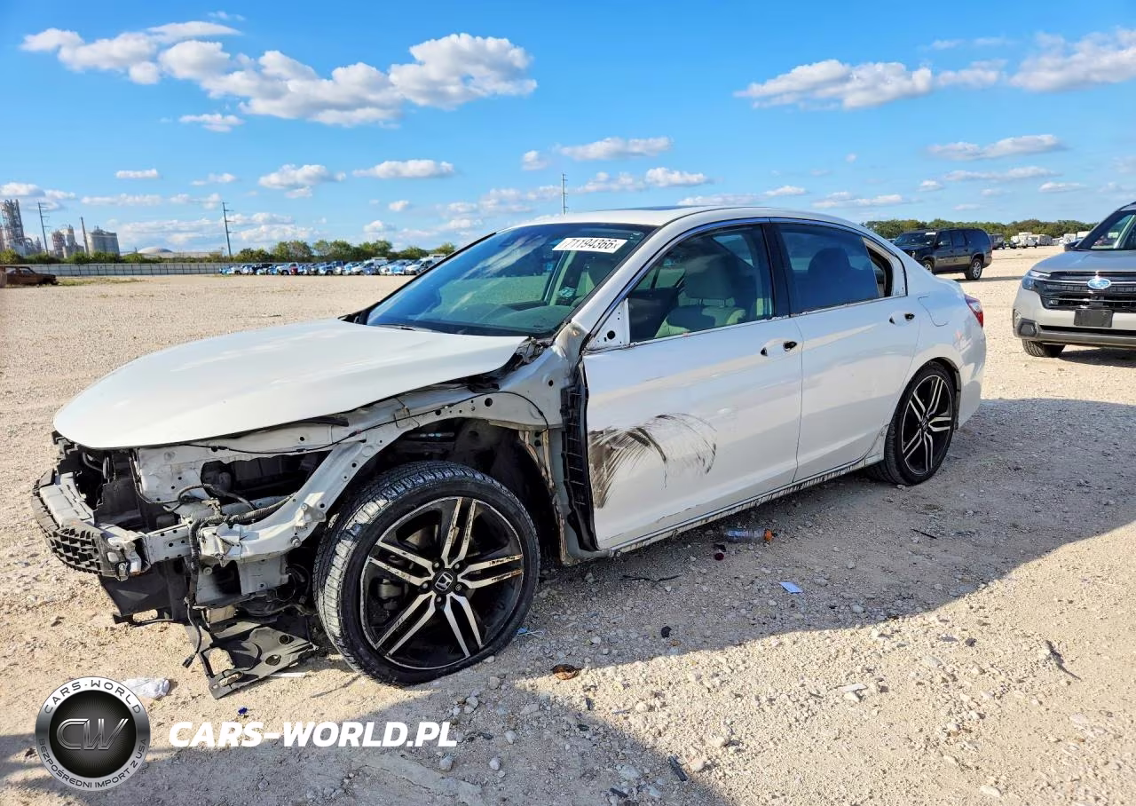 2017 Honda Accord Touring VIN:1HGCR3F94HA035562 - 1
