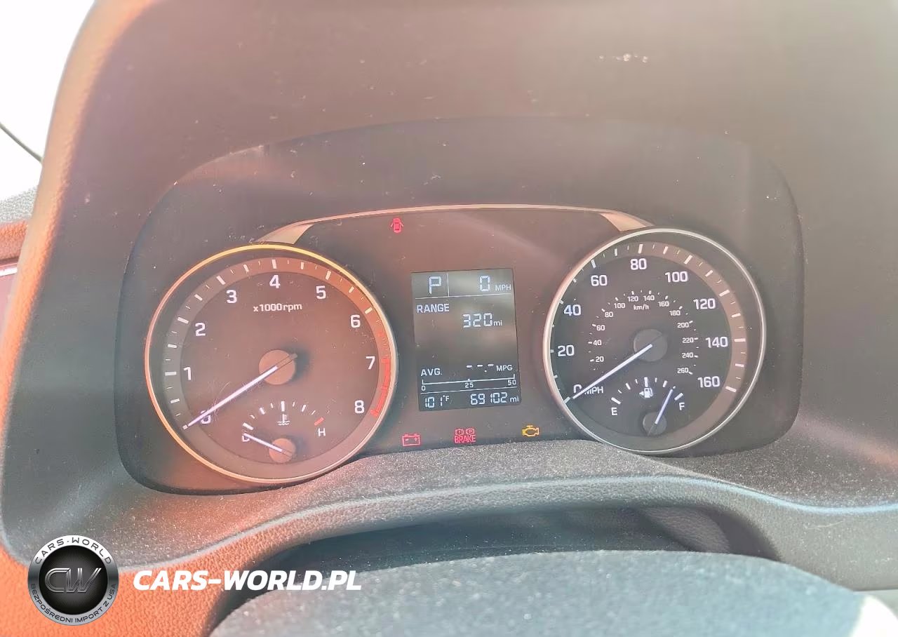 2017 Hyundai Elantra Se VIN:5NPD74LF5HH130634 - 9