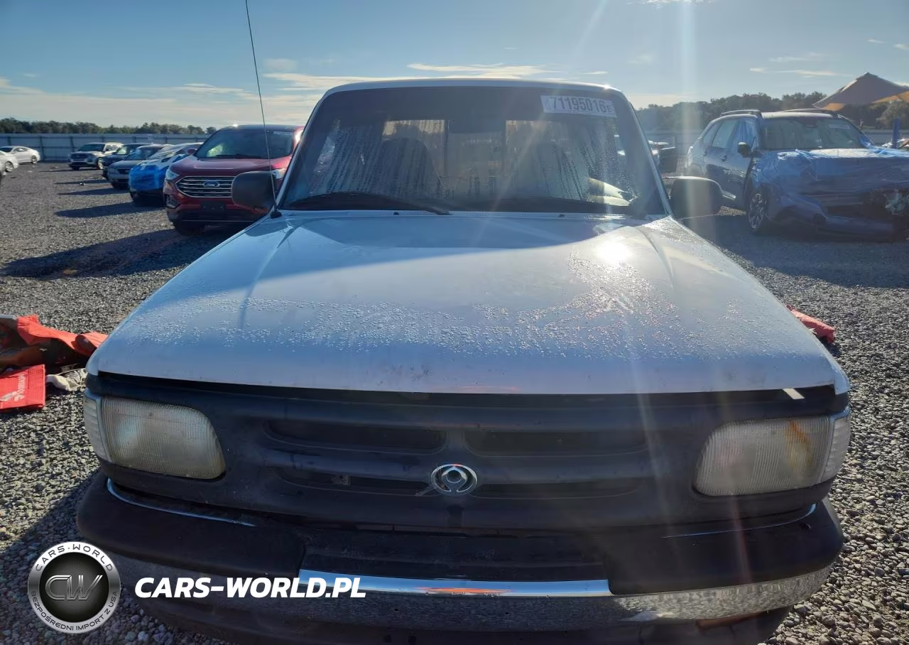 1996 Mazda B2300 Cab Plus VIN:4F4CR16A2TTM46640 - 5