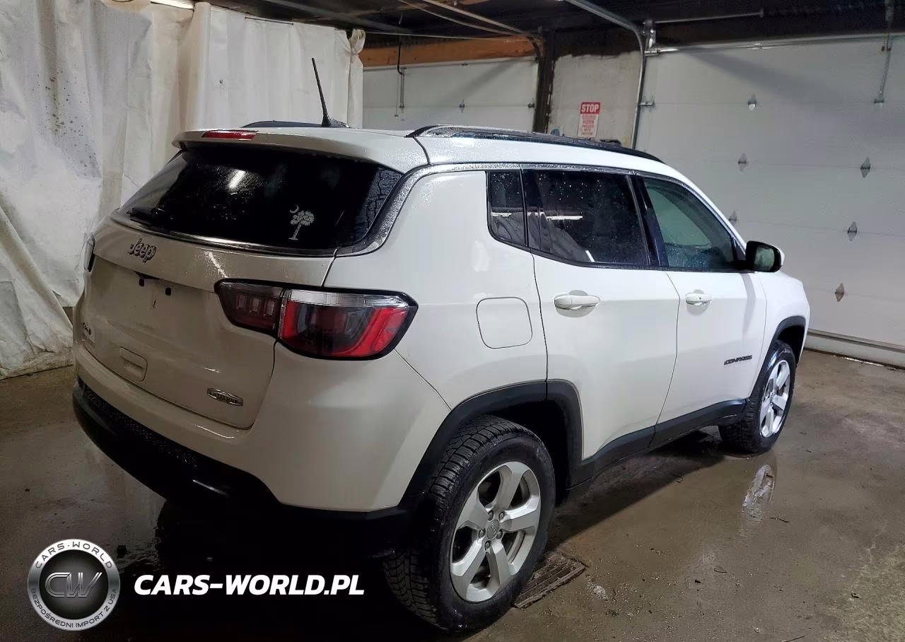 2017 Jeep Compass Latitude VIN:3C4NJDBB2HT641481 - 3