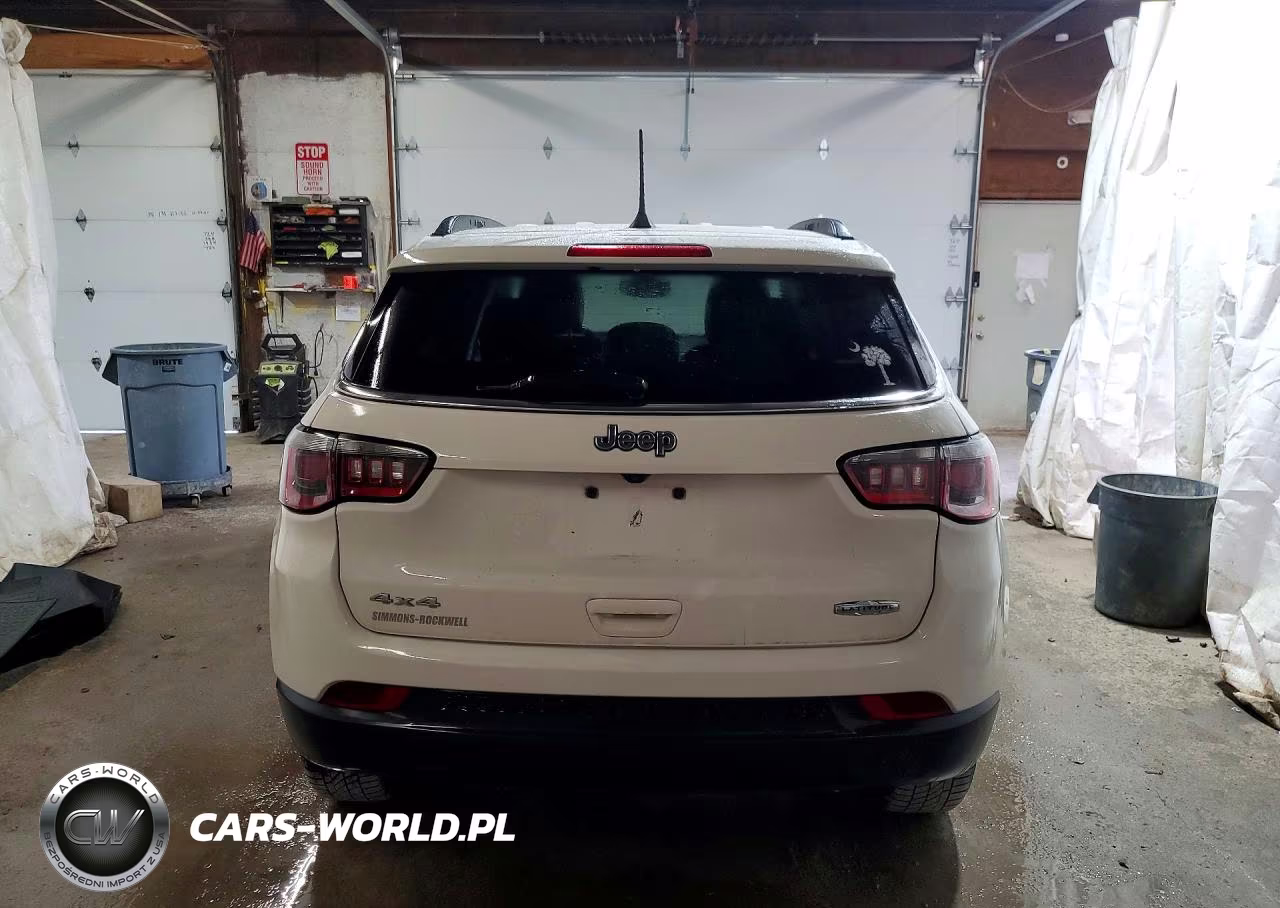 2017 Jeep Compass Latitude VIN:3C4NJDBB2HT641481 - 6