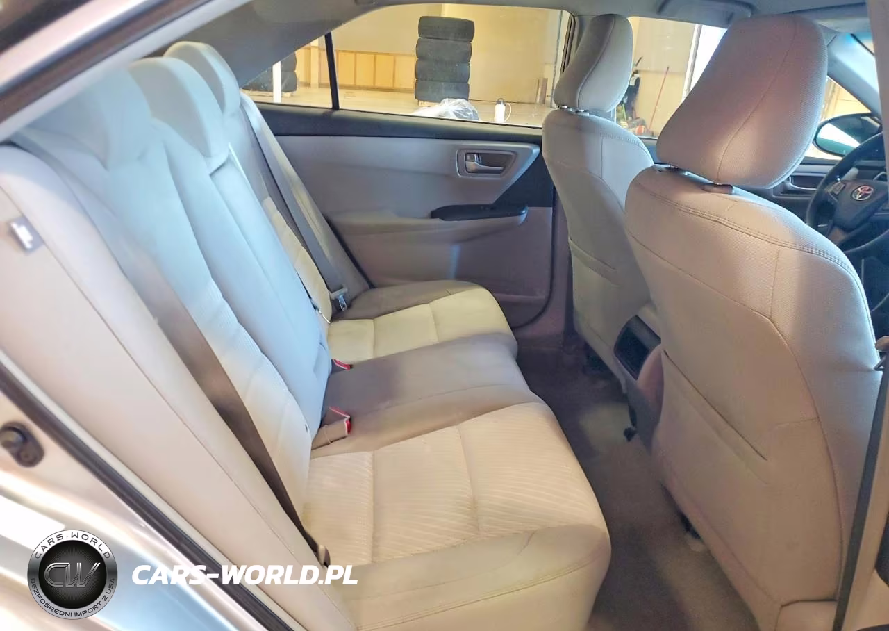 2015 Toyota Camry Le VIN:4T4BF1FK5FR516539 - 10