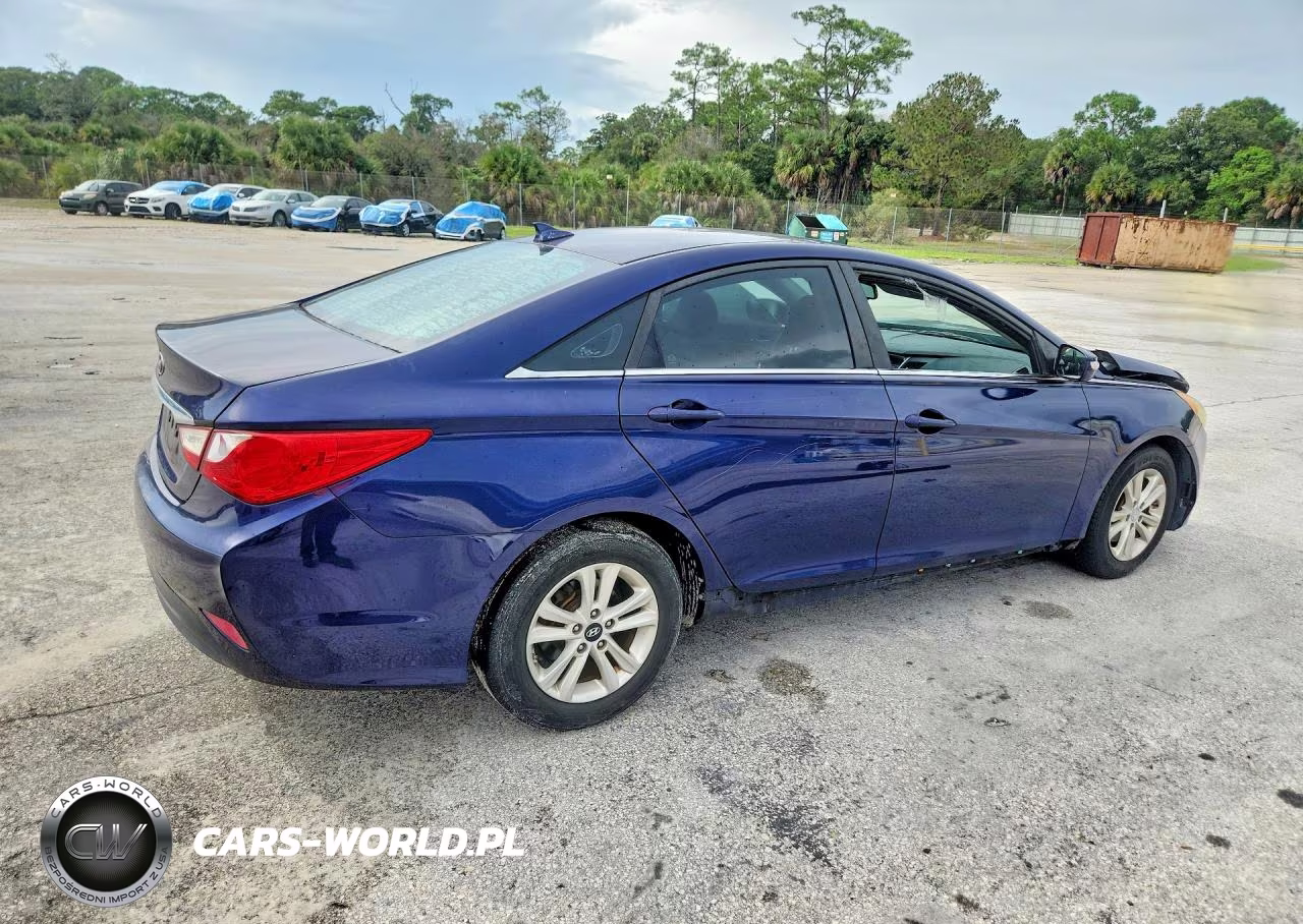 2014 Hyundai Sonata Gls VIN:5NPEB4AC9EH883722 - 3