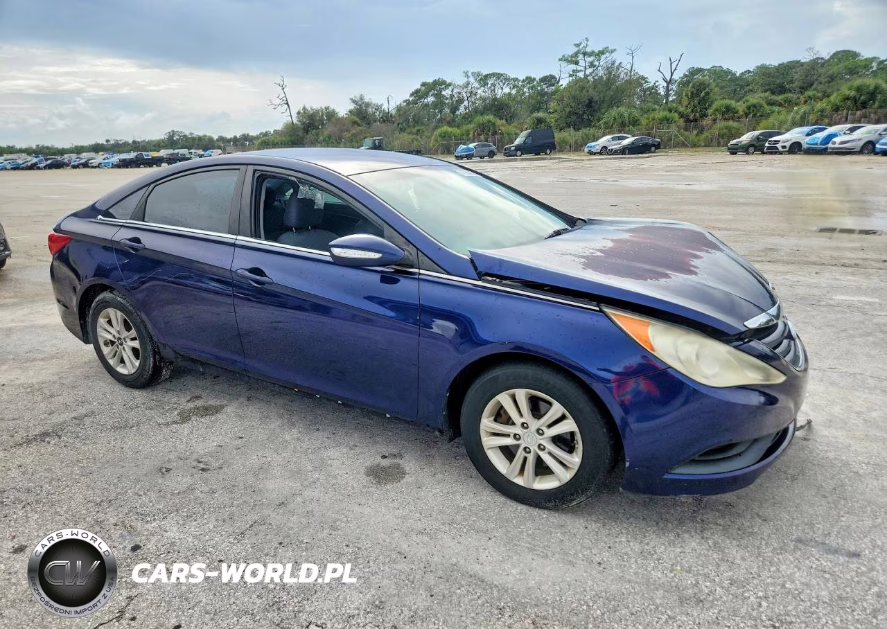 2014 Hyundai Sonata Gls VIN:5NPEB4AC9EH883722 - 4