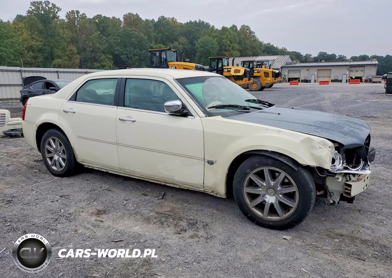 2007 Chrysler 300C VIN:2C3KA63H47H861900 - 4
