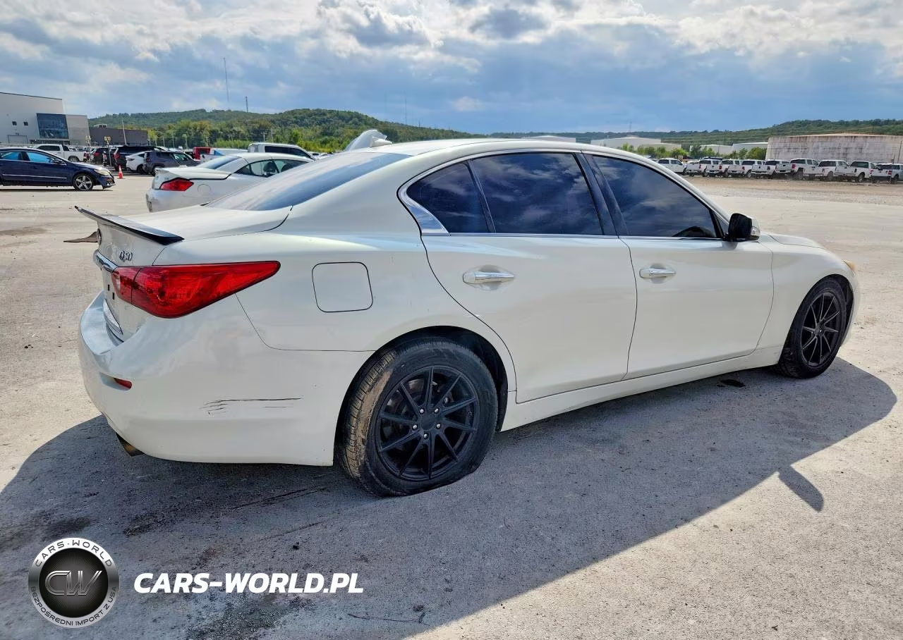 2014 Infiniti Q50 Base VIN:JN1BV7AP7EM682974 - 3