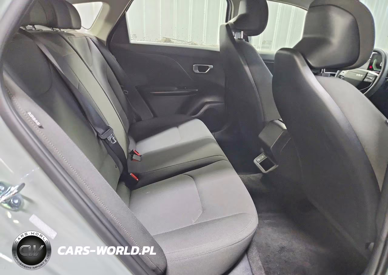2026 Kia K4 Lxs VIN:3KPFT4DE0TE337049 - 10