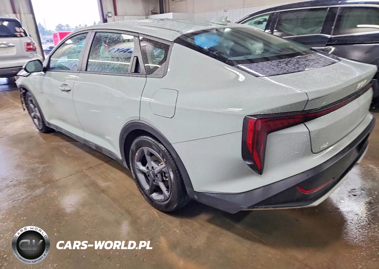 2026 Kia K4 Lxs VIN:3KPFT4DE0TE337049 - 2