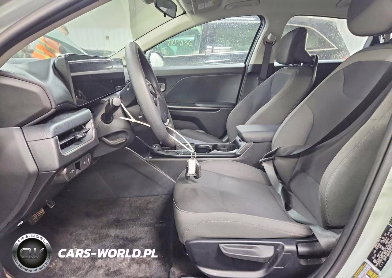 2026 Kia K4 Lxs VIN:3KPFT4DE0TE337049 - 7