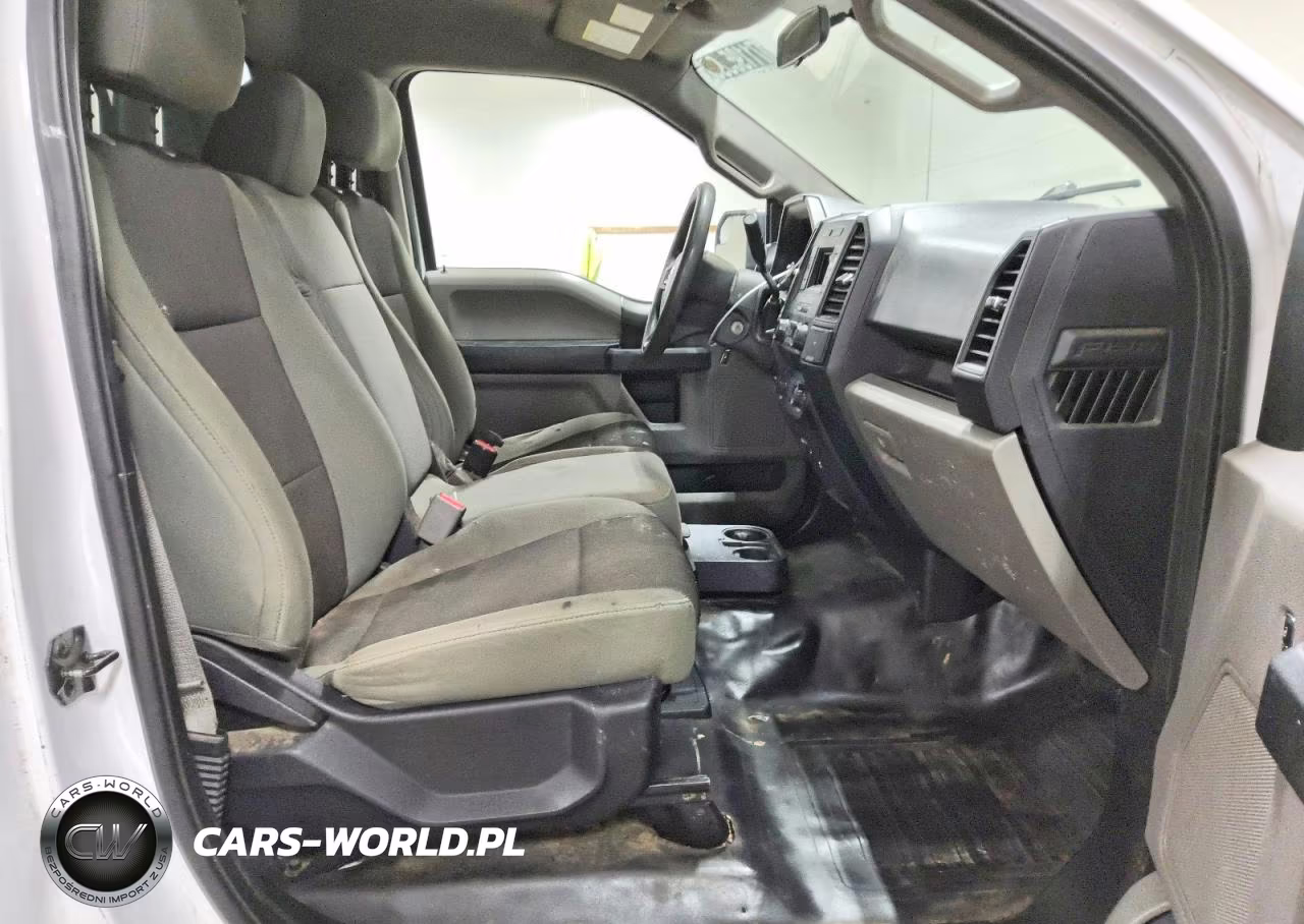 2017 Ford F150 VIN:1FTMF1C8XHKC30782 - 10