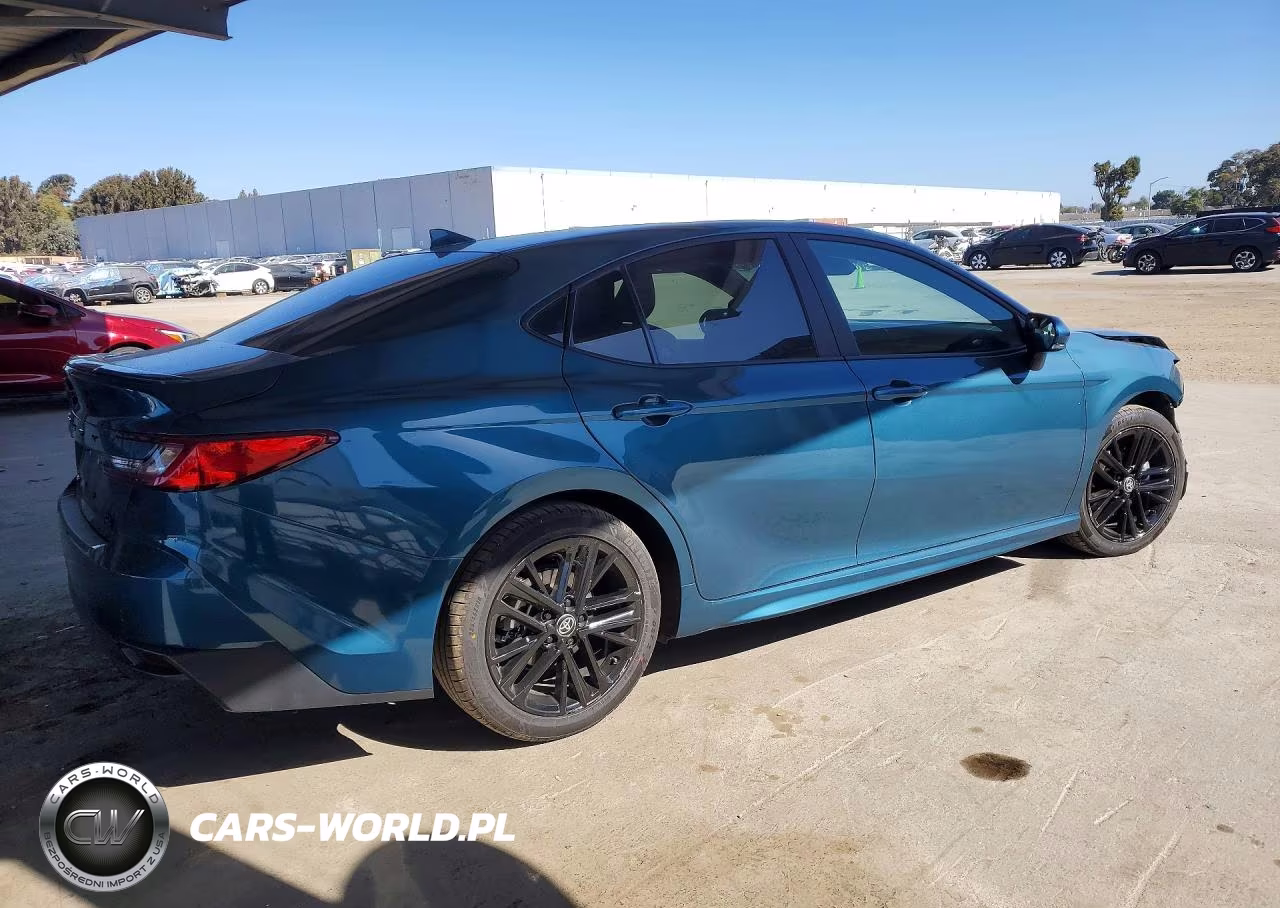2025 Toyota Camry Xse VIN:4T1DAACK1SU119801 - 3
