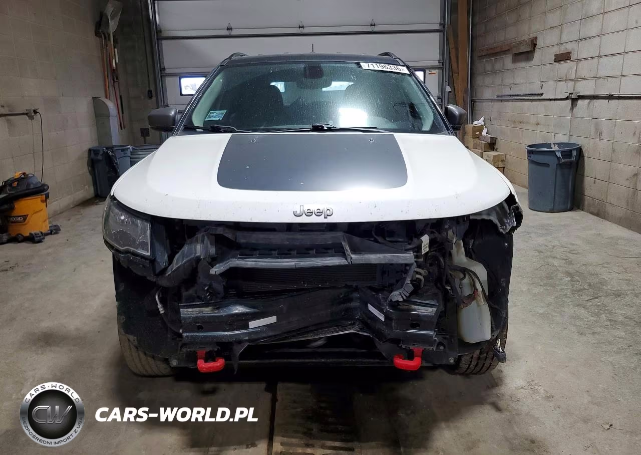 2018 Jeep Compass Trailhawk VIN:3C4NJDDBXJT210714 - 5