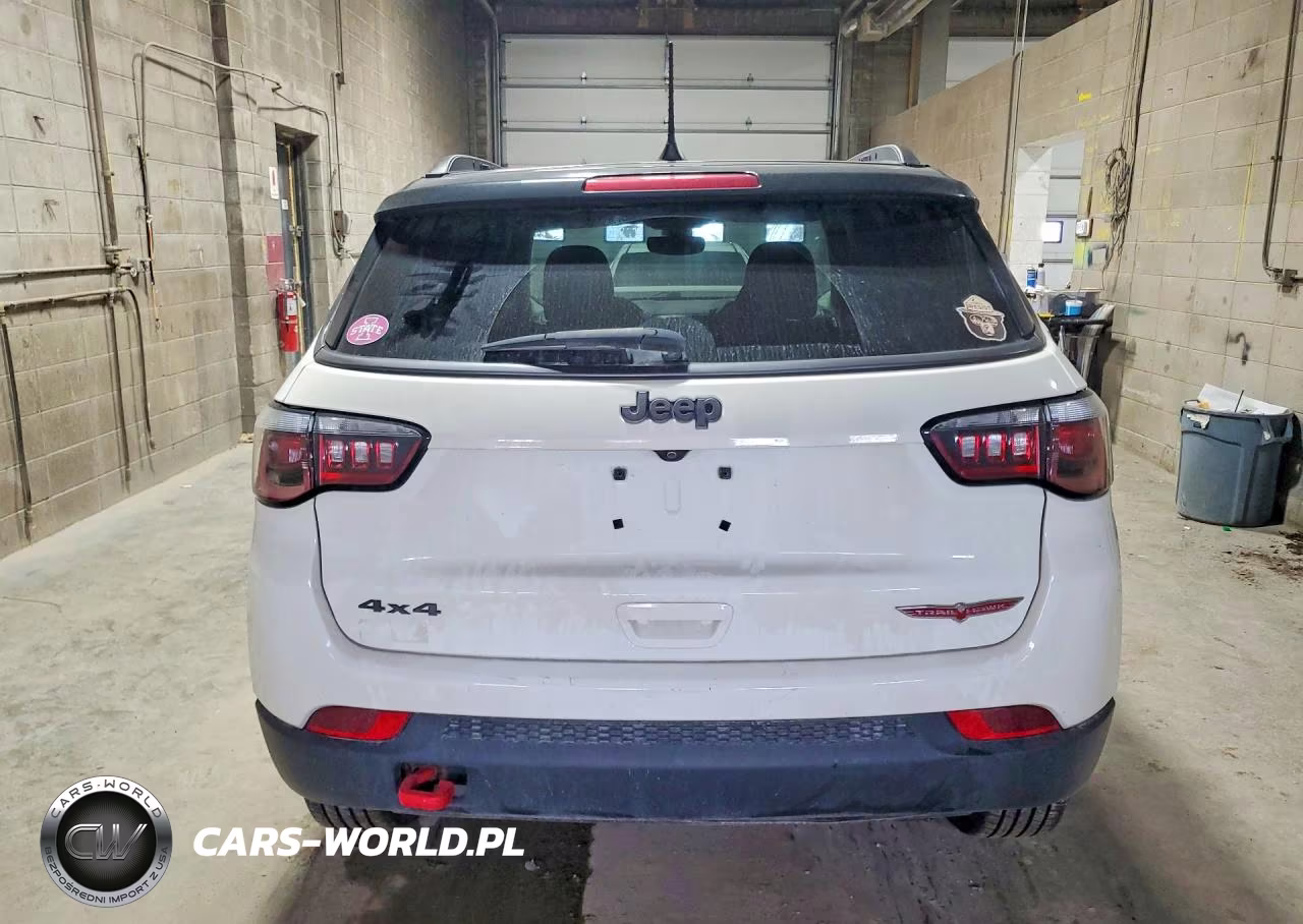 2018 Jeep Compass Trailhawk VIN:3C4NJDDBXJT210714 - 6